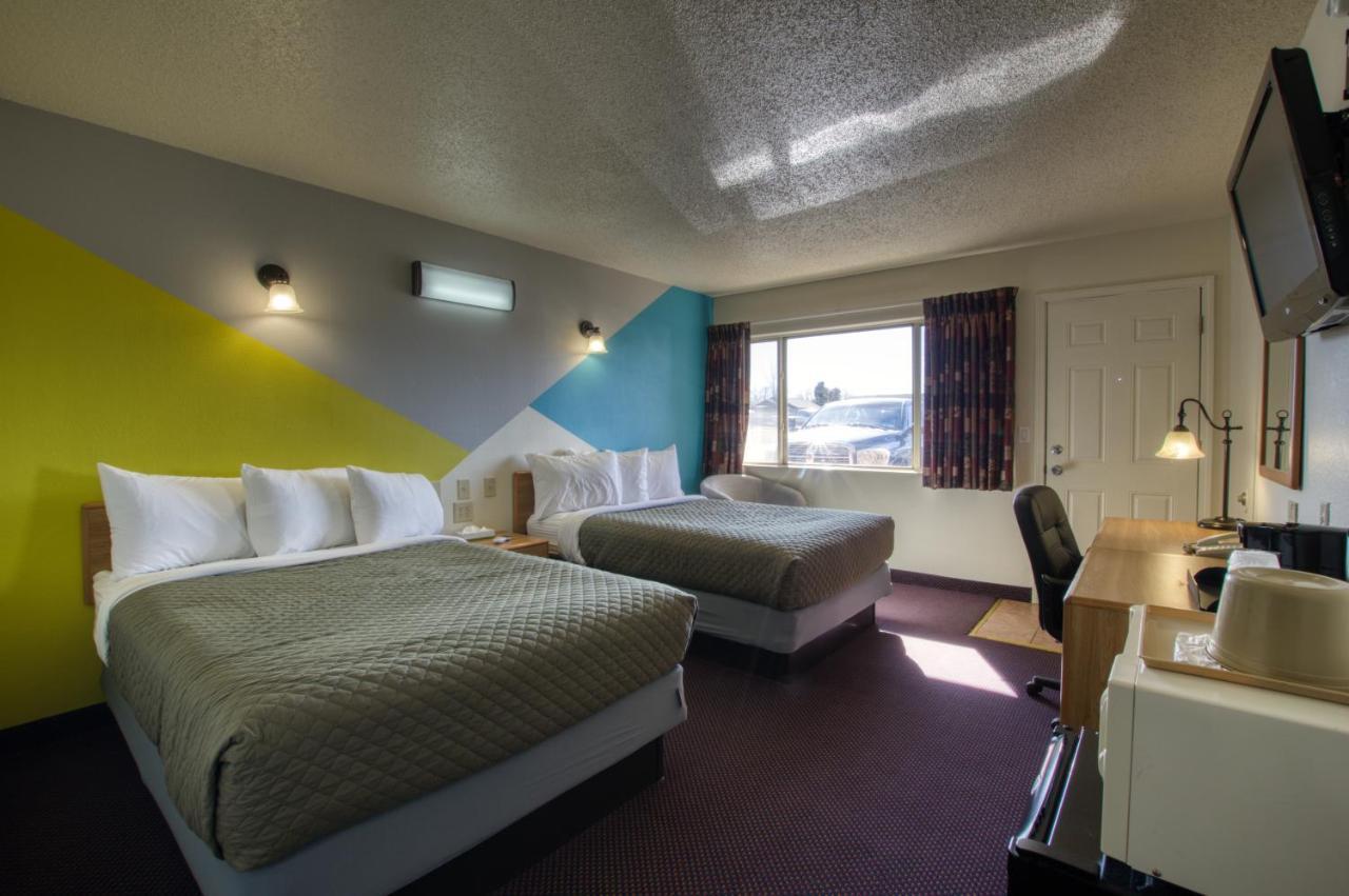 Western Motel Shamrock